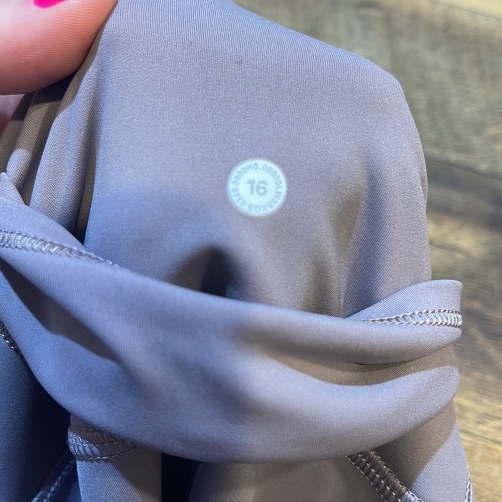 lululemon fast and free Dusty Pink tights - Picture 2 of 3